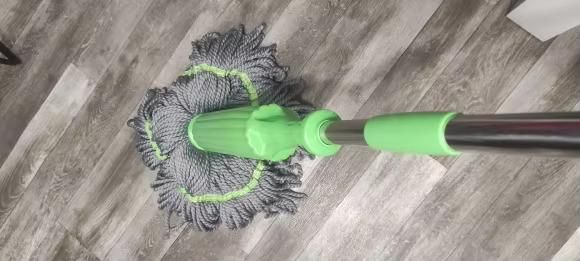 Self-Twisting Water Rotating Mop – 360° Spin Handle, Microfiber Cleaning (Pack of 1)